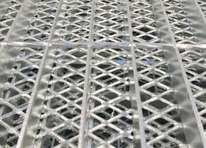 Expanded Mesh Steel Grating